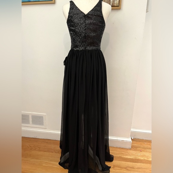 NWT DRESS THE POPULATION Lori Sequin Plunging Chiffon Gown (Small) - Picture 6 of 9